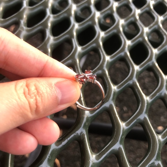 Genuine garnet ring - Picture 7 of 7